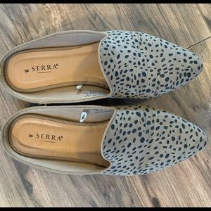 Serra Cheetah Slides